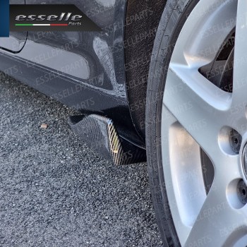 Flap splitter spoiler minigonne laterali carbon look in ABS aerodinamici Flap splitter spoiler minigonne laterali carbon look in ABS aerodinamici