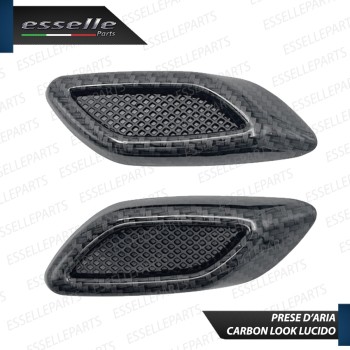 Set 6 Prese D'Aria Laterali Sportive Carbon Look Lucido Adesive in ABS Set 6 Prese D'Aria Laterali Sportive Carbon Look Lucido Adesive in ABS