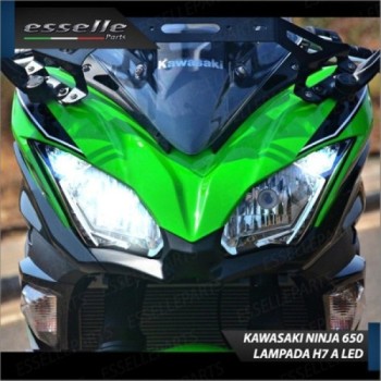 Lampada H7 LED 3000 Lumen per Anabbagliante KAWASAKI Ninja 650 2017-2019
