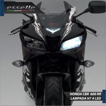 Lampada H7 LED 3000 Lumen per Abbagliante HONDA CBR 600 RR 2009-2012 Lampada H7 LED 3000 Lumen per Abbagliante HONDA CBR 600 RR 2009-2012