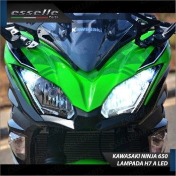 Lampada Singola H7 LED 3000 Lumen per Abbagliante KAWASAKI Ninja 650 2017-2019 Tourer