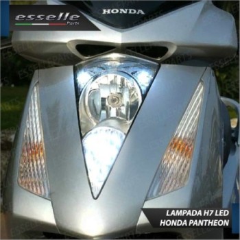 Lampada Singola Abbagliante LED H7 3000 Lumen per HONDA Pantheon 125 2003-2006