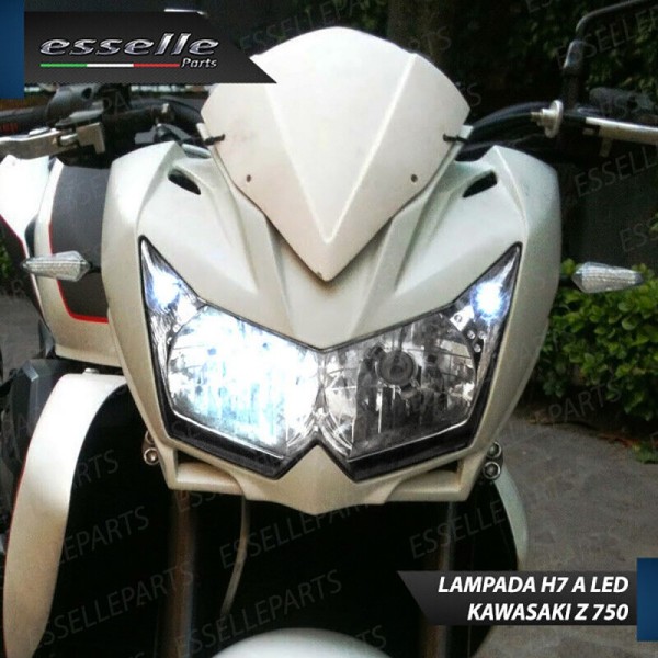 Lampada H7 LED 3000 Lumen per Anabbagliante KAWASAKI Z 750 2007-2014 ABS
