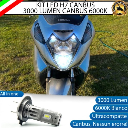 Lampada Singola H7 LED 3000 Lumen per Abbagliante HONDA Silver Wing 600 2005-2009