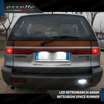 Luce Retromarcia 15 LED Mitsubishi Space Runner Luce Retromarcia 15 LED Mitsubishi Space Runner