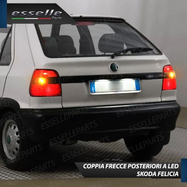 Coppia Frecce Posteriori P21W 35 LED Canbus Skoda Felicia