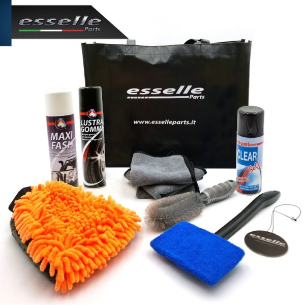 Kit Lavaggio Pulizia Brillantezza E Asciugatura Interni Ed Esterni Auto 11 Pezzi