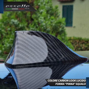 Antenna Pinna Carbon Look con Vera Ricezione radio Antenna Pinna Carbon Look con Vera Ricezione radio