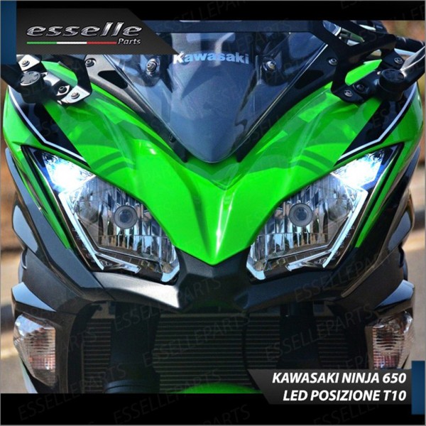 Conversione a Led per Kawasaki Ninja 650 Tourer H7 e T10