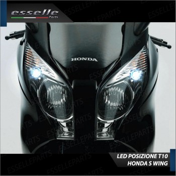 Conversione Completa Fari Full LED per Honda S Wing 125 6000 Lumen 6000K Bianco Conversione Completa Fari Full LED per Honda S Wing 125 6000 Lumen 6000K Bianco