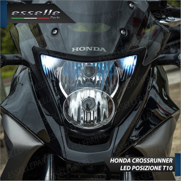 Conversione Completa Fari Full LED per Honda Crossrunner ABS 6000 Lumen 6000K
