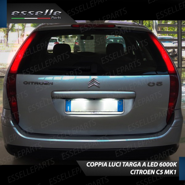 Coppia Luci Targa T10 W5W 9 LED canbus 6000K Bianco per Citroen C5 MK1 Restyling