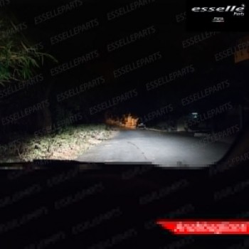 Conversione Fari Full LED 6000K bianco ghiaccio AUDI A3 8L con fari a parabola