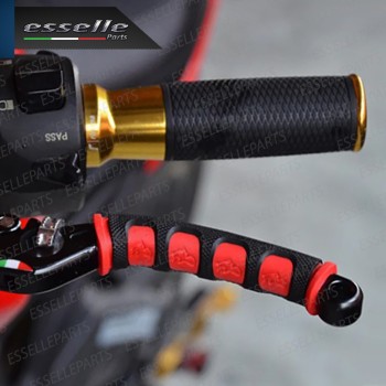 Coppia Copri Leve in Silicone Colore Nero e Rosso Specifiche per Malaguti Coppia Copri Leve in Silicone Colore Nero e Rosso Specifiche per Malaguti