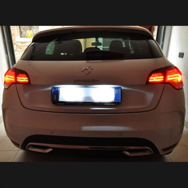 Luci targa 9 LED Canbus
