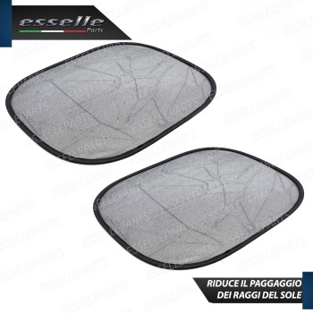 Set di 2 Tendine Parasole per Finestrini 36 X 44 cm Nero Fumè con Ventose