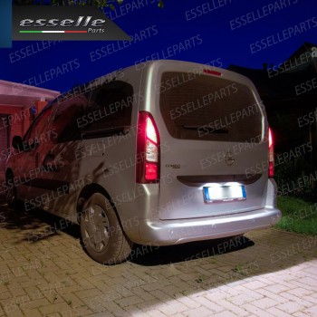 Placchette Luci targa 18 LED Canbus per Opel Combo D Placchette Luci targa 18 LED Canbus per Opel Combo D