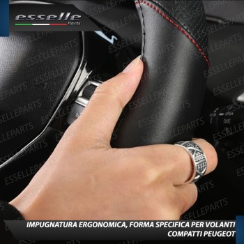 Coprivolante Cover Effetto Pelle Nero con cuciture Rosse per Peugeot 208 MK2 II