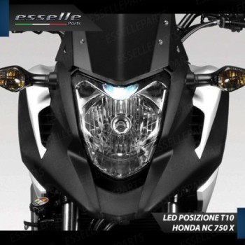 Conversione Fari Full LED per HONDA NC 750 X 2014-2016 Travel Edition ABS Conversione Fari Full LED per HONDA NC 750 X 2014-2016 Travel Edition ABS