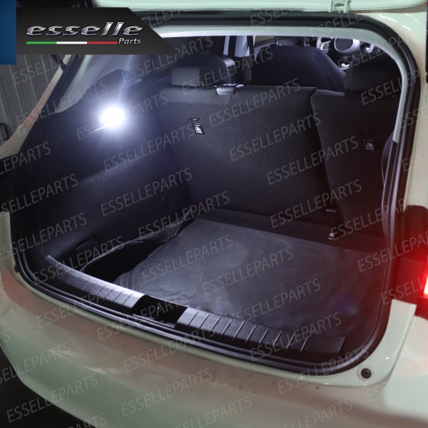 Placchetta Bagagliaio Led Completa Renault Scenic Xmod 18 Led 6000k Bianco Ghiaccio