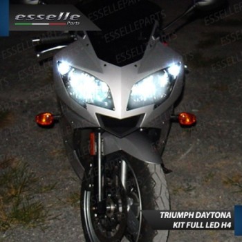 Kit Full LED Coppia H4 18000 Lumen 6000K bianco per Triumph Daytona 650 2005