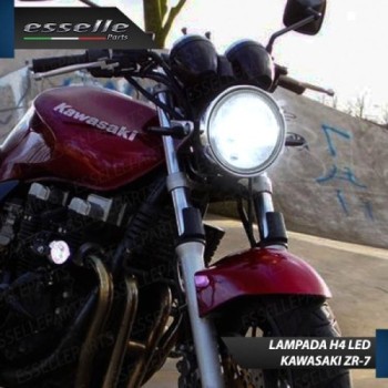 Kit Full LED Lampada H4 9000 Lumen Anabbaglianti Abbaglianti per KAWASAKI ZR-7 1999-2000