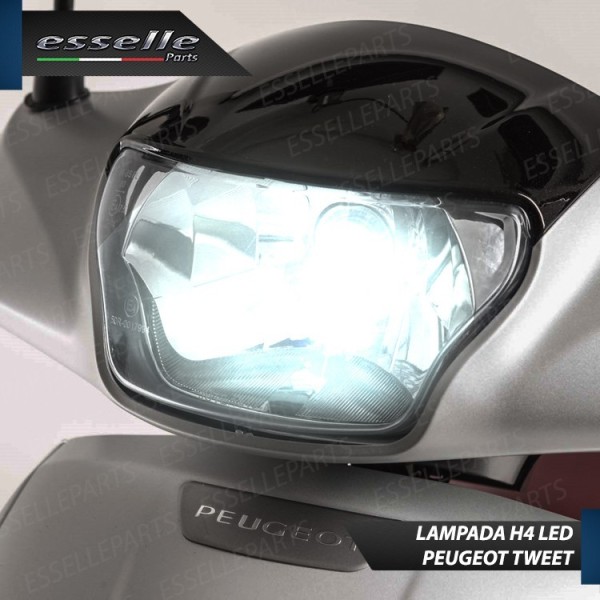 Kit Full LED Lampada H4 9000 Lumen Anabbaglianti Abbaglianti per PEUGEOT Tweet 150 2017-2020