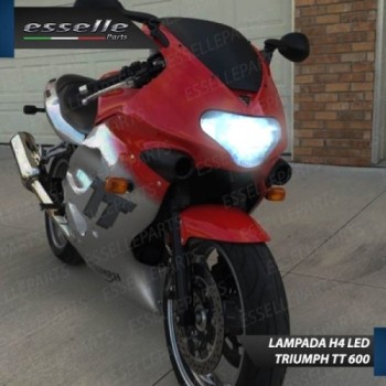 Kit Full LED Lampada H4 9000 Lumen Anabbaglianti Abbaglianti per Triumph TT600 2002-2003