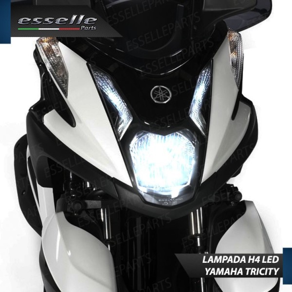 Kit Full LED Lampada H4 9000 Lumen Anabbaglianti Abbaglianti per YAMAHA Tricity 125 2014-2017