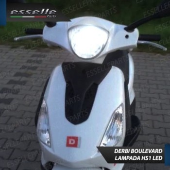 Kit Full LED HS1 9000 LUMEN Anabbagliante Abbagliante per Derbi Boulevard 150 2003-2007