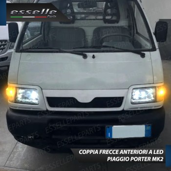 Coppia Frecce Anteriori PY21W 35 LED Canbus PIAGGIO PORTER II Coppia Frecce Anteriori PY21W 35 LED Canbus PIAGGIO PORTER II