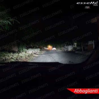 Conversione Fari Full LED 18000Lm + 330Lm Per Skoda Fabia 2 Con Faro A Parabola