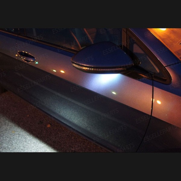 Kit LED Interni Comleto + LED Antipozzanghera VW Golf MK7 con interni alogeni