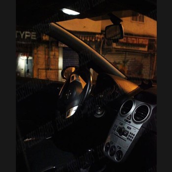 Kit LED interni Completo 6000K Canbus Opel Corsa D con plafoniera a 3 Punti Kit LED interni Completo 6000K Canbus Opel Corsa D con plafoniera a 3 Punti