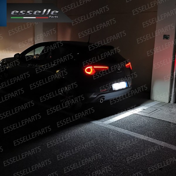 Coppia Placchette Targa LED Complete Da 18 LED Canbus 6000K Bianco Alfa Romeo Giulietta