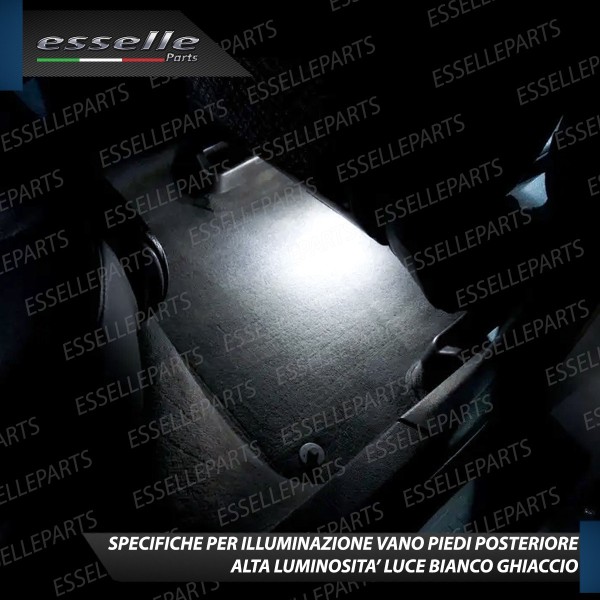 Coppia Placchette Complete Da 18 LED Vano Piedi Posteriore LED Audi A3 8V