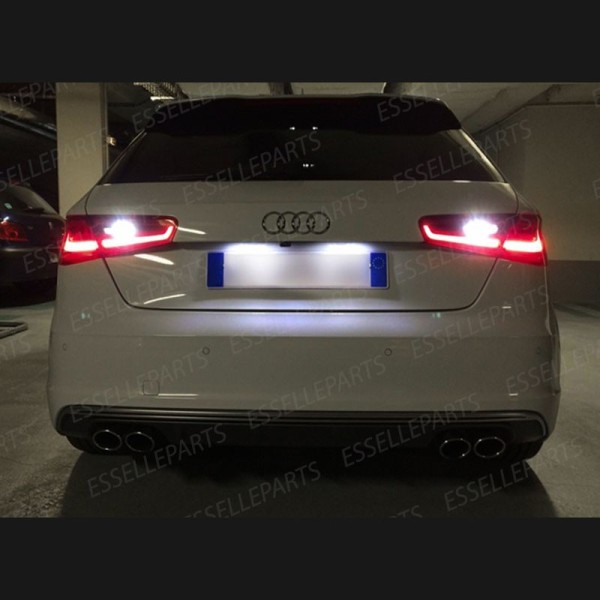 Coppia Lampade LED Retromarcia Da 24 LED Canbus 6000K Audi A3 8V