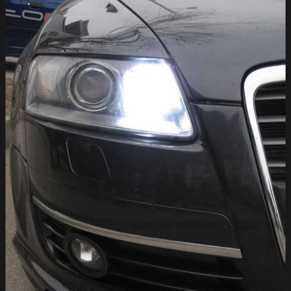 Coppia luci di posizione T10 W5W 5 LED canbus 6000K Bianco Audi A6 C6 Fino al 2008