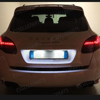 Coppia lampade siluro 6 LED Luci Targa Canbus 6000K Porsche Cayenne Pre-Restyling Coppia lampade siluro 6 LED Luci Targa Canbus 6000K Porsche Cayenne Pre-Restyling