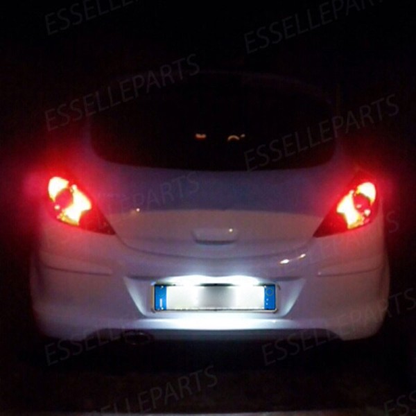 Coppia Luci Targa T10 W5W 5 LED canbus 6000K Bianco per Opel Corsa D Fino al 2010