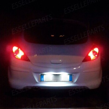 Coppia Luci Targa T10 W5W 9 LED canbus 6000K Bianco per Opel Corsa D Fino al 2010 Coppia Luci Targa T10 W5W 9 LED canbus 6000K Bianco per Opel Corsa D Fino al 2010
