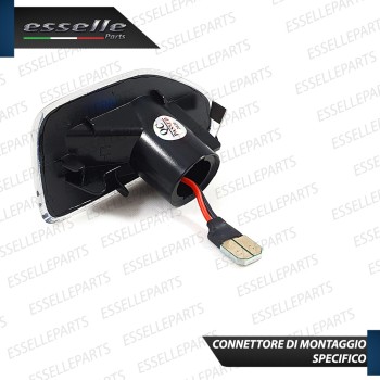 Placchette Dinamiche Laterali Bianche A LED Per Frecce Specifiche Dacia Duster Ii