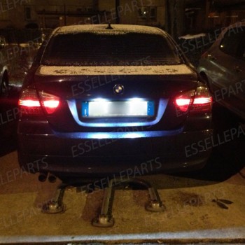 Coppia lampade 6 LED Luci Targa Canbus 6000K Bmw Serie 3 E90 E91 Fino al 08-2008