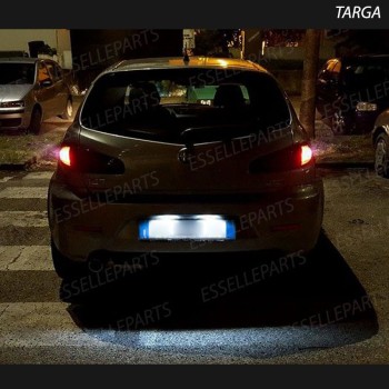 Led interni completo + targa 147 canbus 6000k Led interni completo + targa 147 canbus 6000k