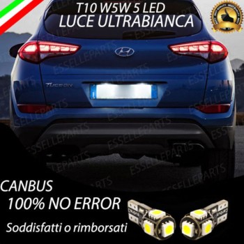 Coppia Luci Targa T10 5 LED canbus 6000K Bianco Hyundai Tucson MK3 Pre-Restyling Coppia Luci Targa T10 5 LED canbus 6000K Bianco Hyundai Tucson MK3 Pre-Restyling