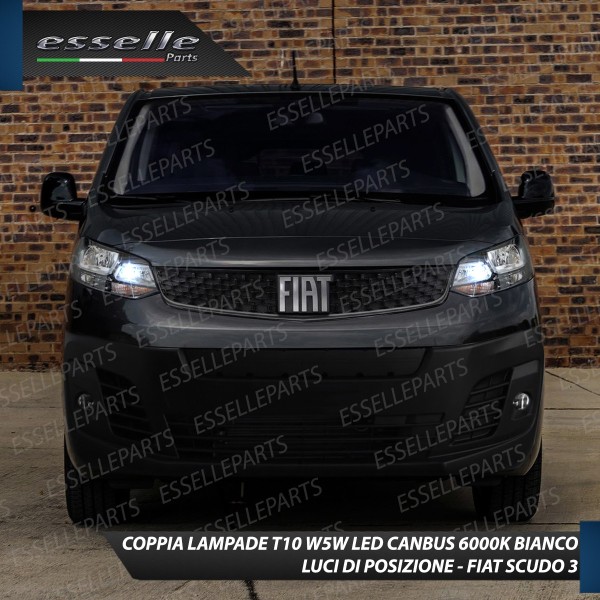 Coppia Luci Posizione T10 W5W 5 LED Canbus Opel Vivaro 3