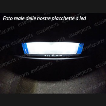Coppia Placchette Targa LED Complete Da 18 LED Canbus 6000K Bianco Mahindra Xuv500