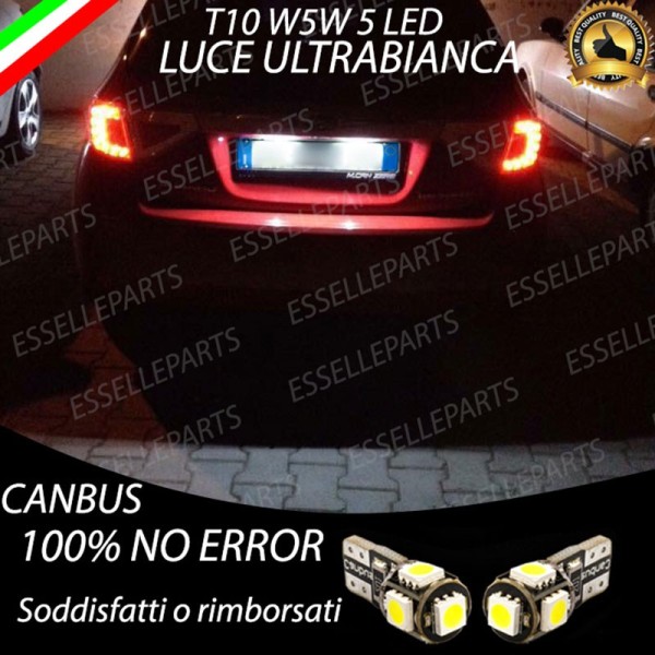 Coppia Luci Targa T10 5 LED canbus 6000K Toyota Yaris MK3 Pre-Restyling Fino al 2013