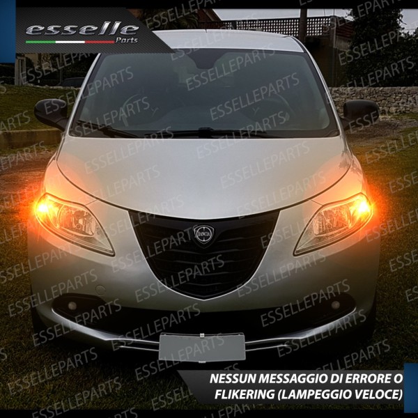 Coppia Frecce Anteriori PY24W 66 LED Canbus 3.0 Per Lancia Ypsilon II 846
