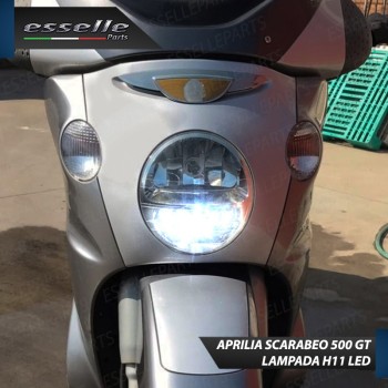 Lampada Singola Abbagliante LED H11 4900 Lumen per APRILIA Scarabeo 500 2005-2007 GT ABS